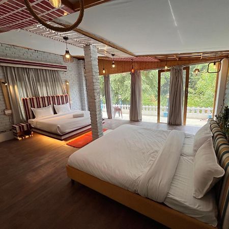 Hotel English Rose, #Personal Parking, #Petfriendly, #Garden, #Bonfire Under The Stars Manāli Esterno foto