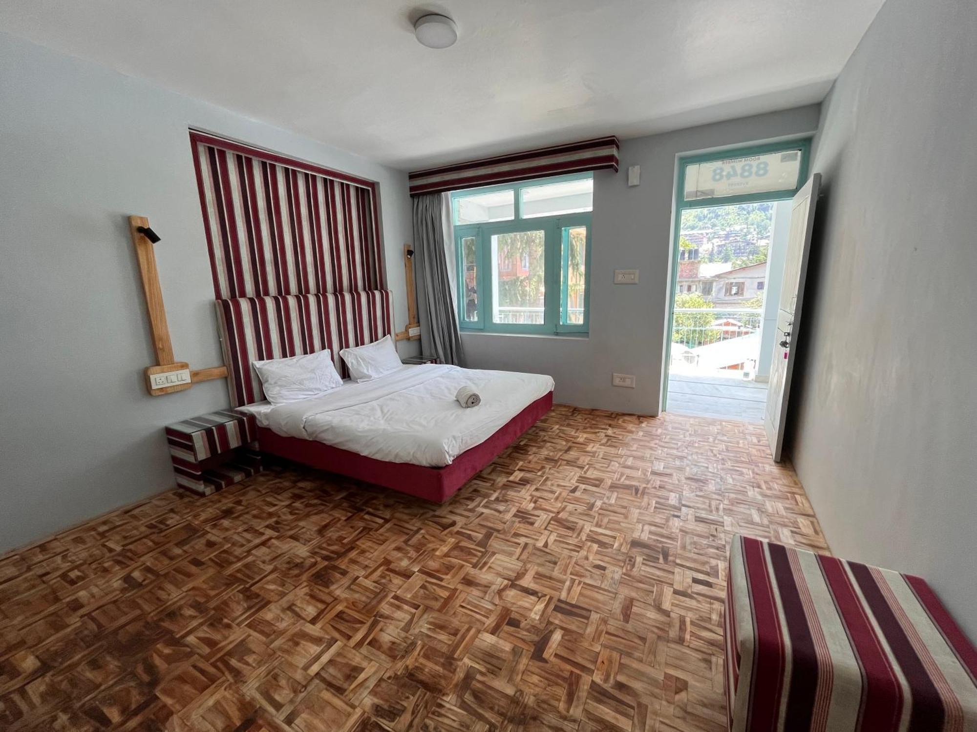 Hotel English Rose, #Personal Parking, #Petfriendly, #Garden, #Bonfire Under The Stars Manāli Esterno foto