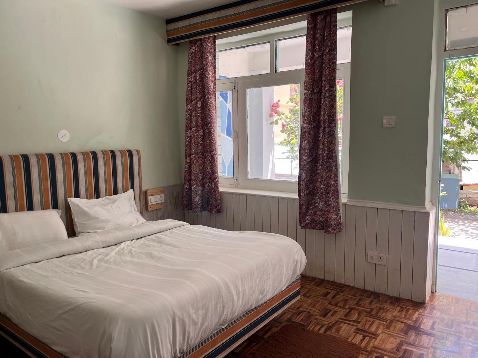 Hotel English Rose, #Personal Parking, #Petfriendly, #Garden, #Bonfire Under The Stars Manāli Esterno foto