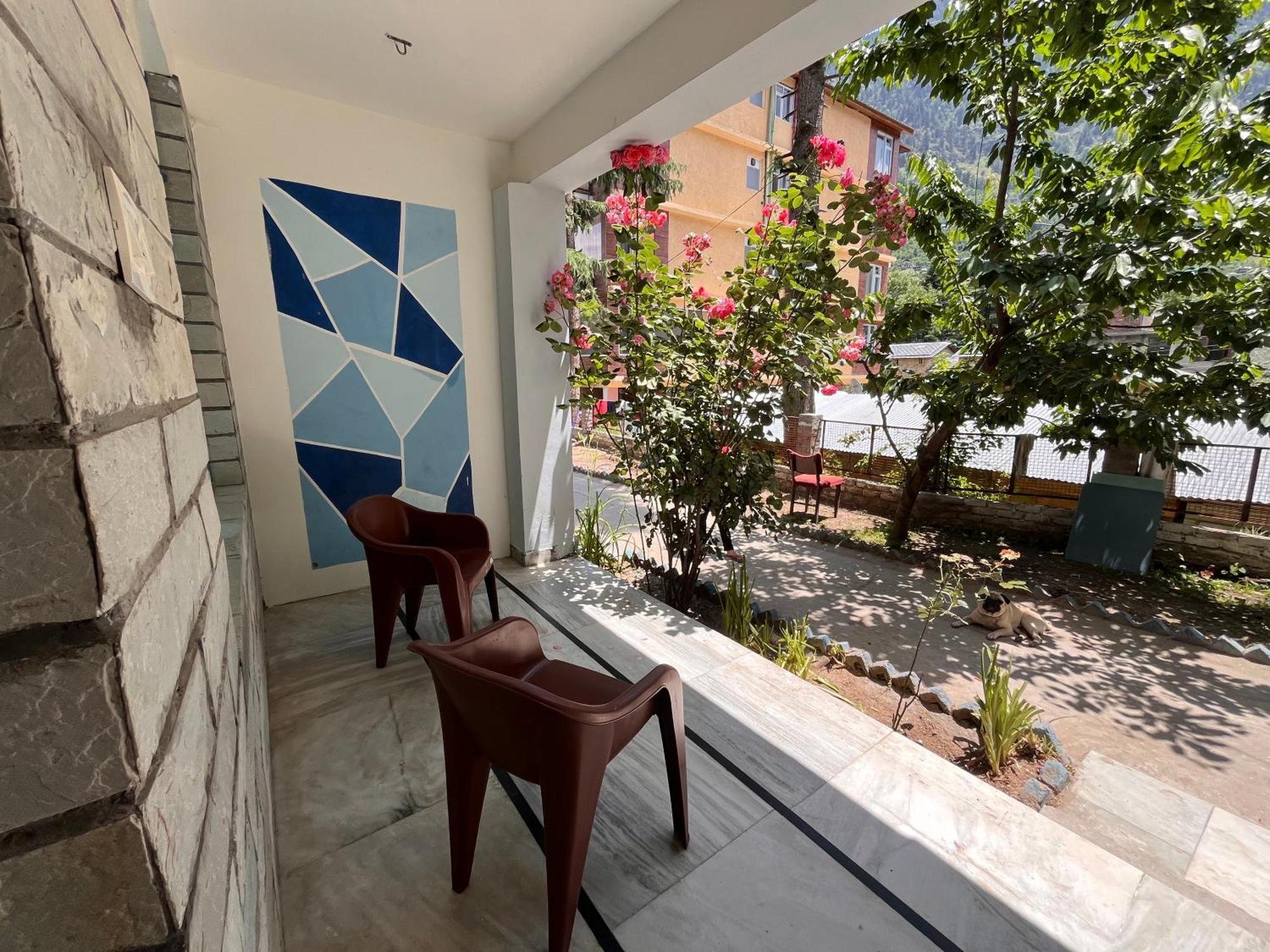 Hotel English Rose, #Personal Parking, #Petfriendly, #Garden, #Bonfire Under The Stars Manāli Esterno foto