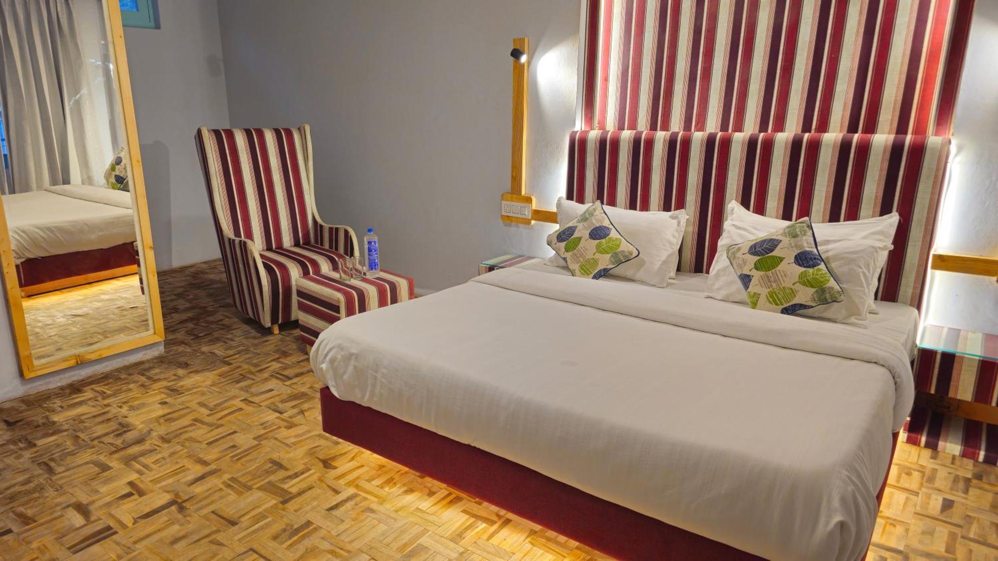 Hotel English Rose, #Personal Parking, #Petfriendly, #Garden, #Bonfire Under The Stars Manāli Esterno foto
