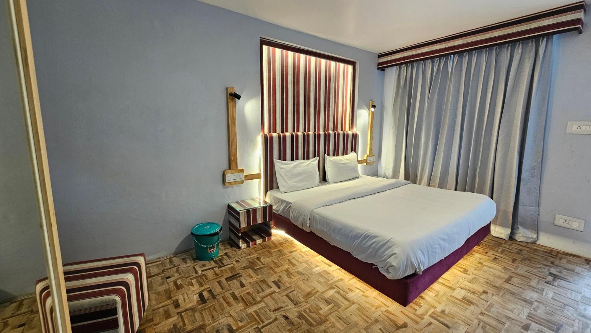 Hotel English Rose, #Personal Parking, #Petfriendly, #Garden, #Bonfire Under The Stars Manāli Esterno foto