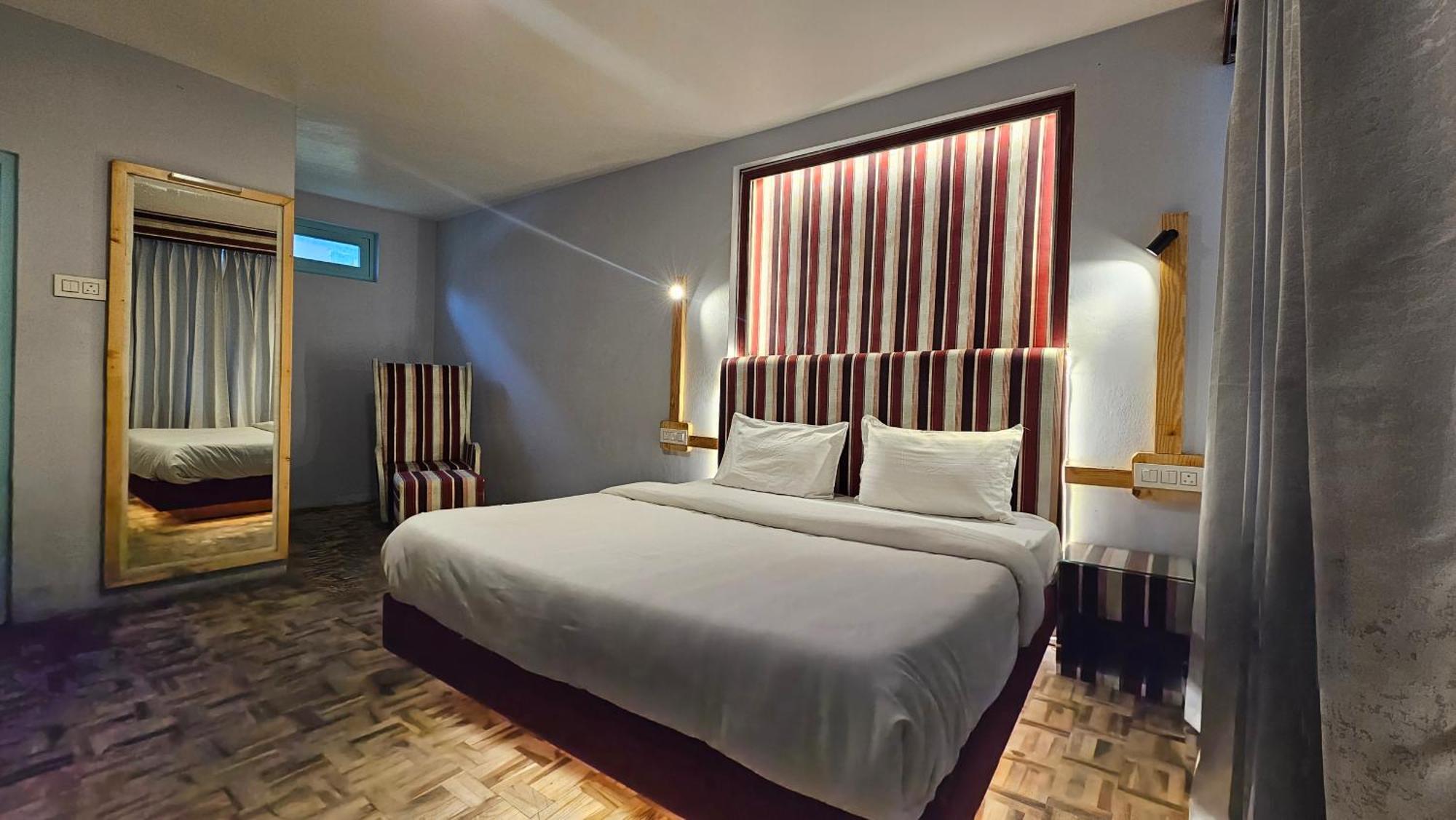 Hotel English Rose, #Personal Parking, #Petfriendly, #Garden, #Bonfire Under The Stars Manāli Esterno foto