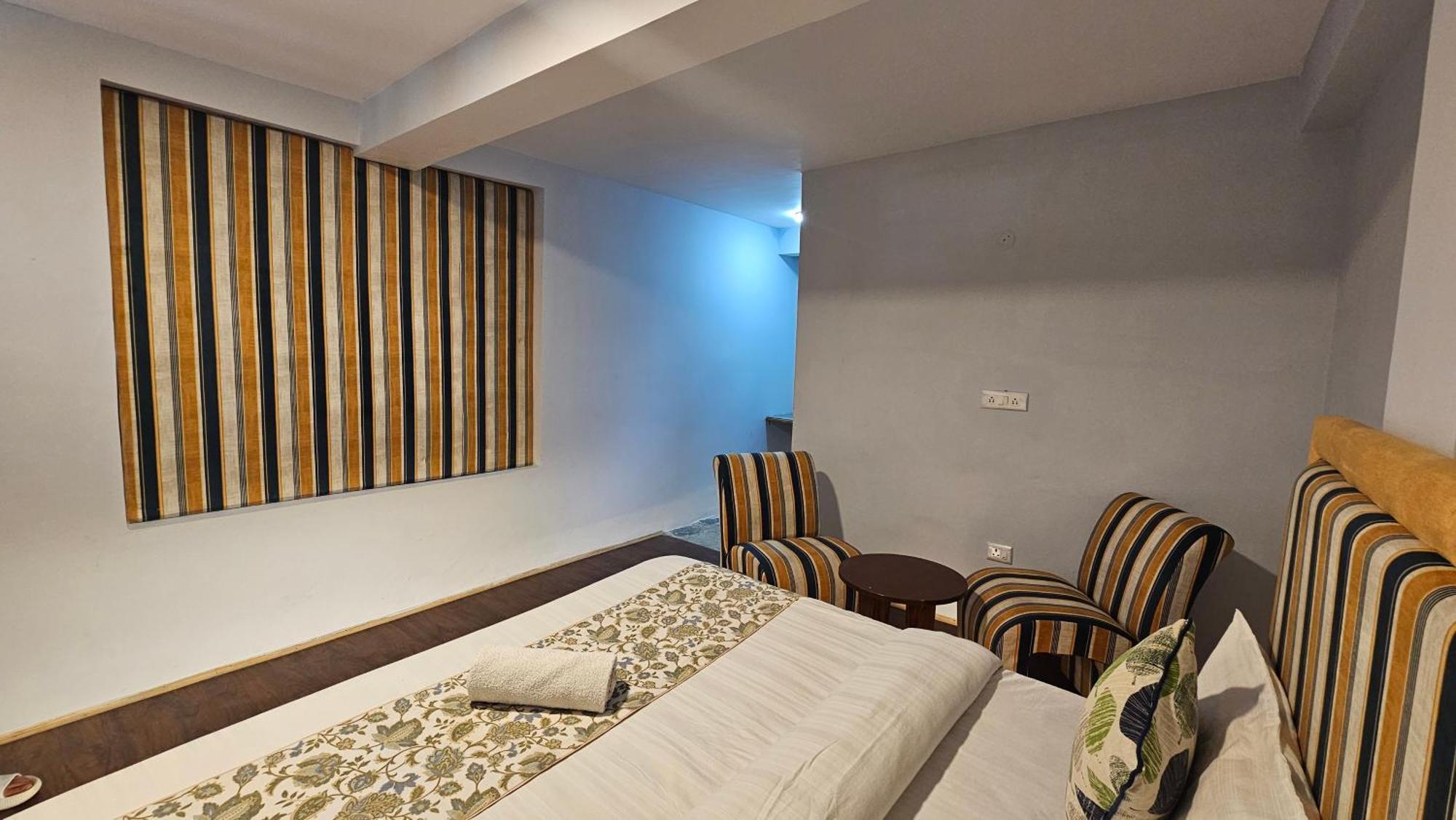 Hotel English Rose, #Personal Parking, #Petfriendly, #Garden, #Bonfire Under The Stars Manāli Esterno foto